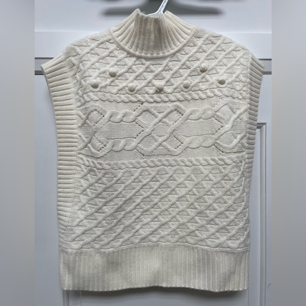 NWT INC sleeveless white knit sweater vest